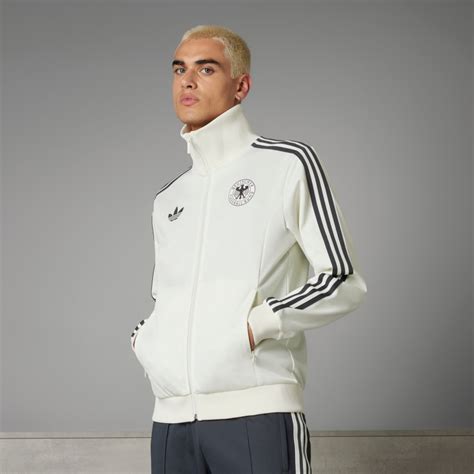 adidas herren beckenbauer jacke weiß|Adidas originals Beckenbauer track jacket.